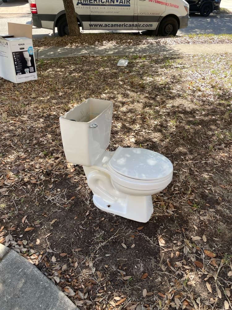 Frozen AC coils being repaired in San Antonio